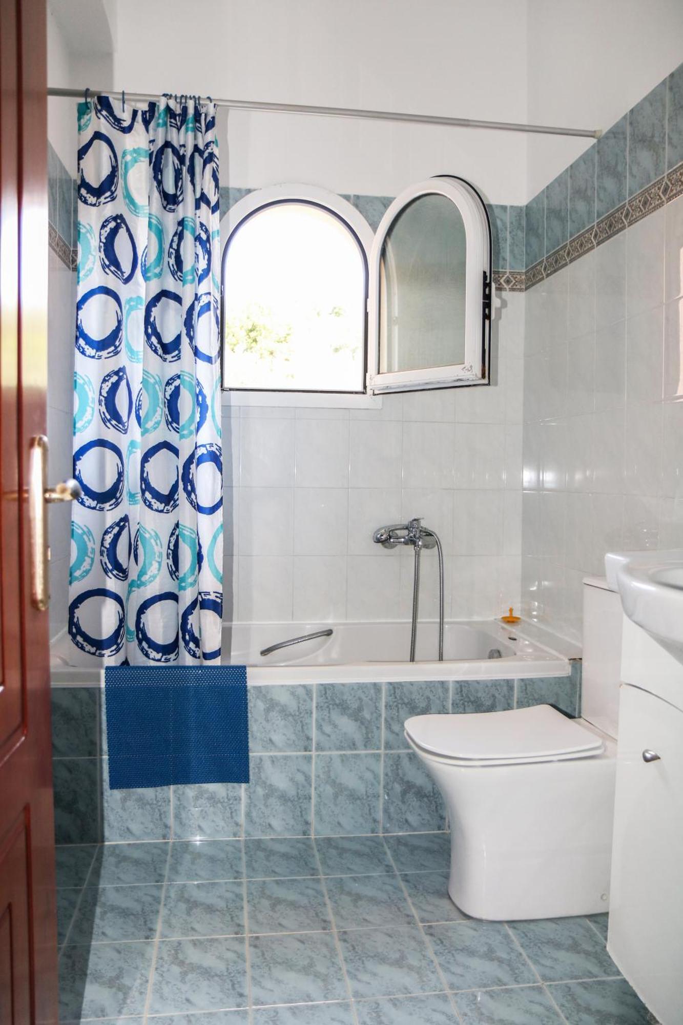 Villa Sunrise Apartment Gouvia Ngoại thất bức ảnh