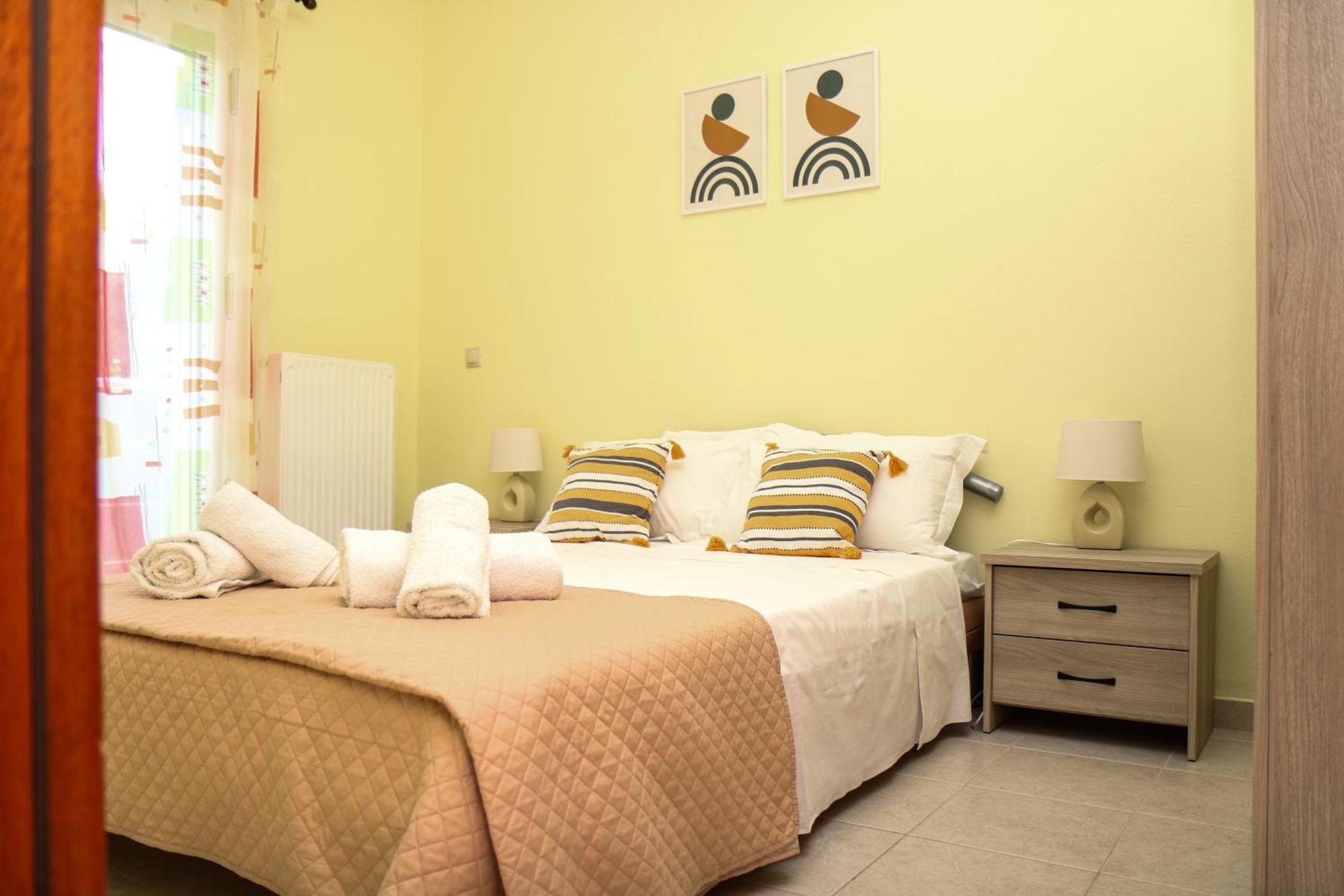 Villa Sunrise Apartment Gouvia Ngoại thất bức ảnh