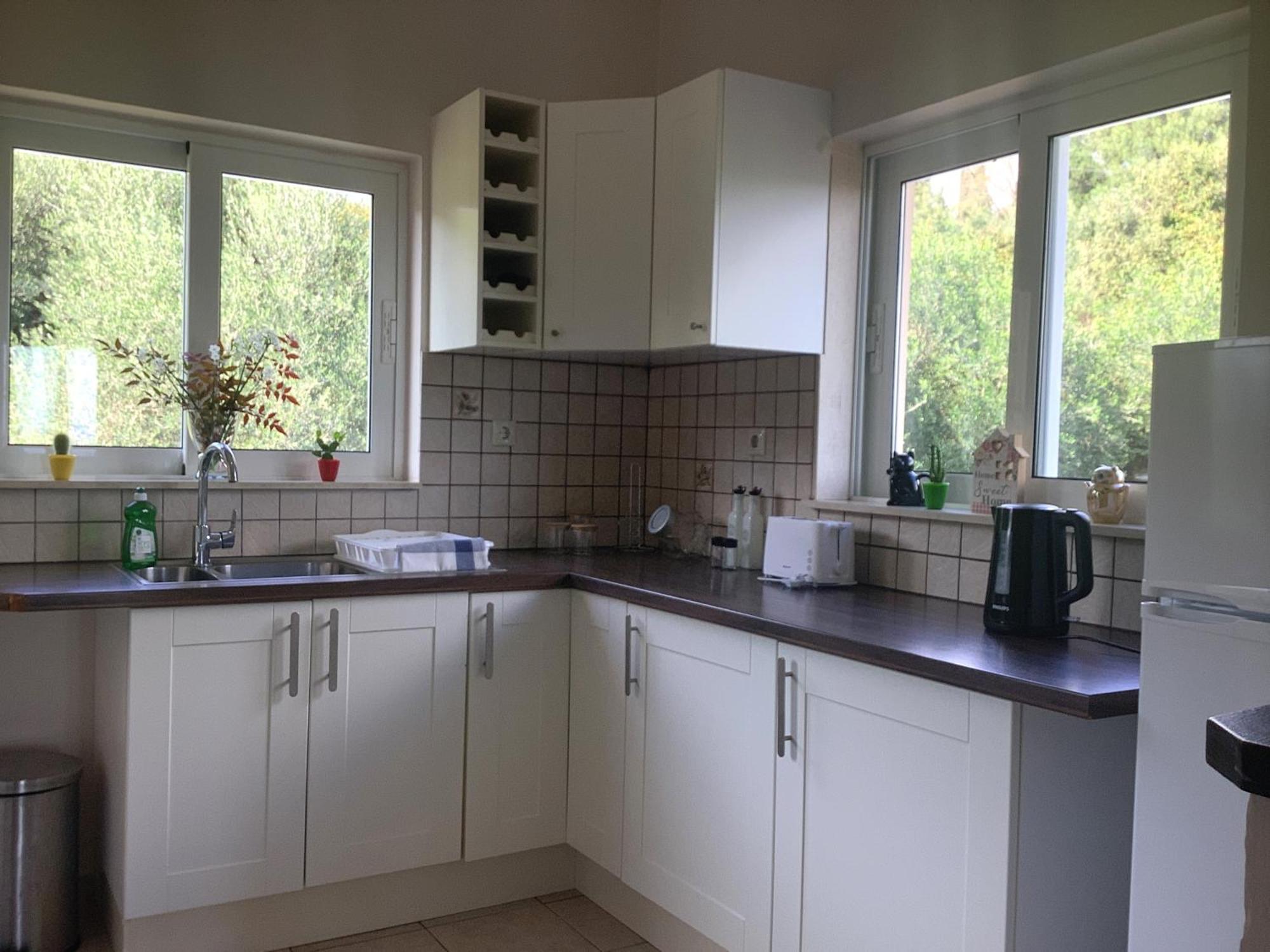 Villa Sunrise Apartment Gouvia Ngoại thất bức ảnh